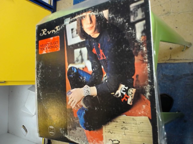 Runt vinyl