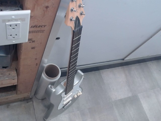 Greg bennett guitare custom