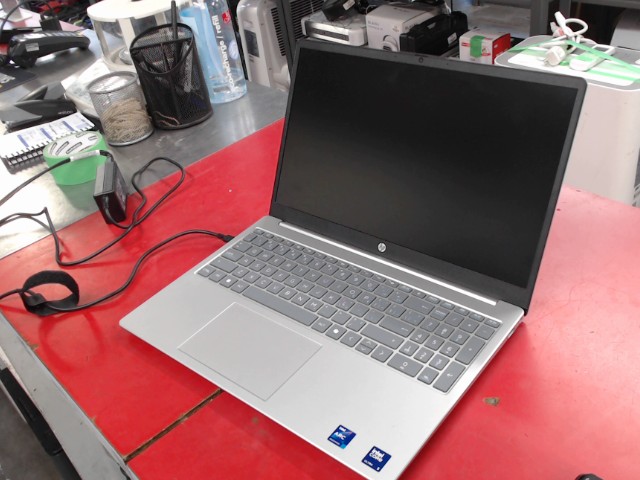 Laptop 16goram+1tb+intel core ultra5+ch