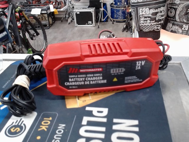 Chargeur de batterie auto 12v 3ah