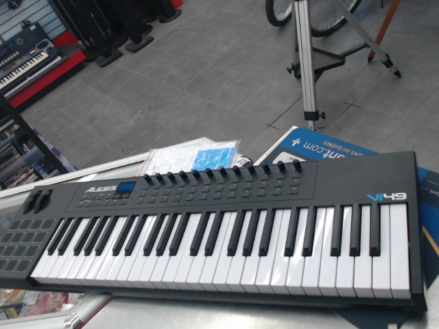 Alesis midi keyboard + fil