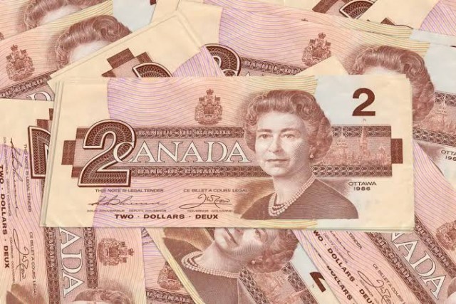 2 dollar canada