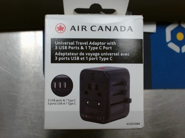 Universal travel adaptor