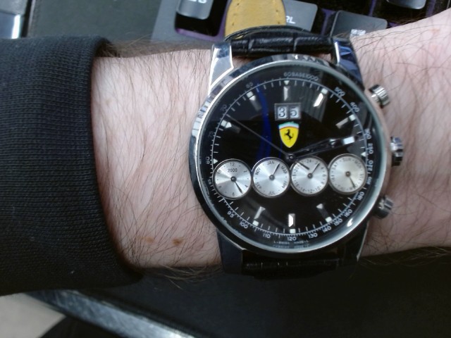 Montre aautomatic noir silver ferrari