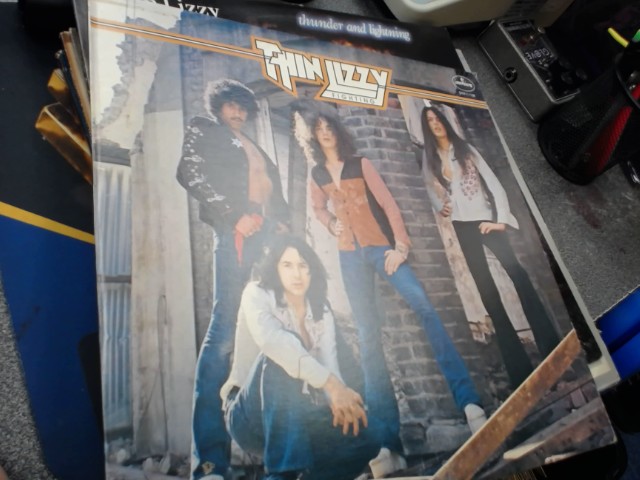 Fighting vinyl