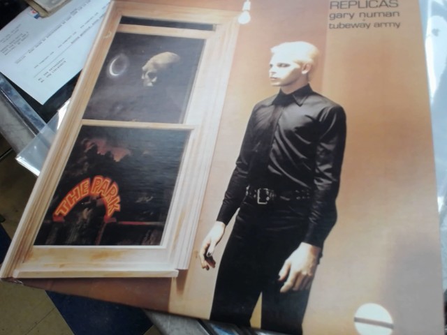 Replica gary numan vinyl