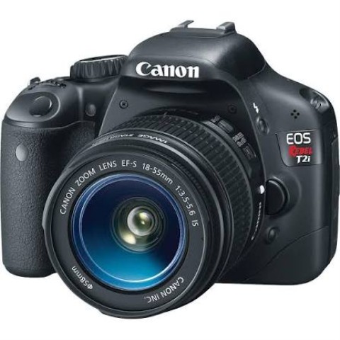 Appareil photo canon  eos rebel t2i