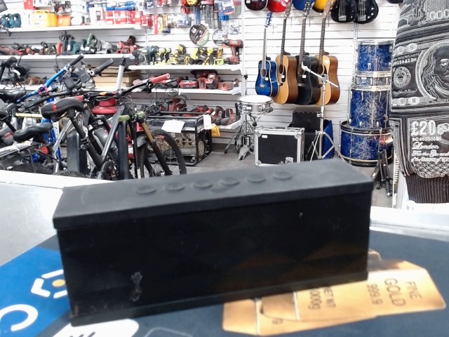 Speaker bt noir