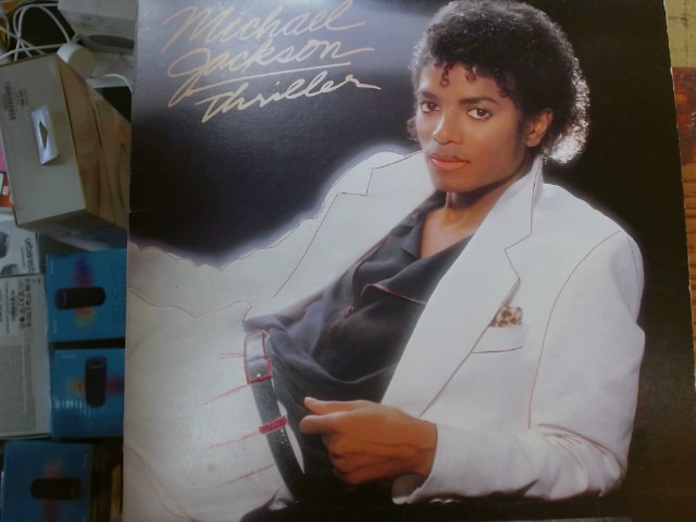 Thriller album vinyl buriner