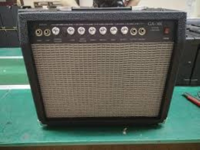 Ampli de guitare manfieldd