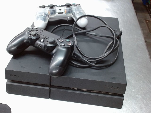 Ps4 avec 2 manette et fils
