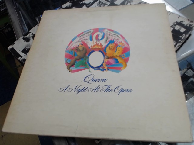 A night at the opera vinyl