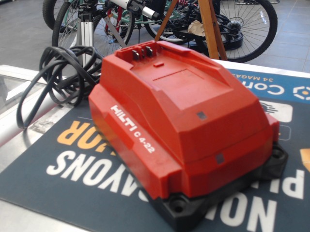 Chargeur a batterie