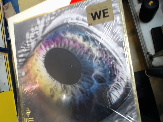 We vinyl