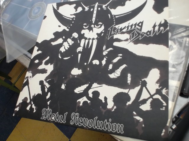 Metal revolution picture disc vinyl