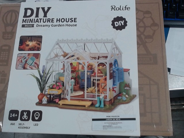 3d puzzle creation set