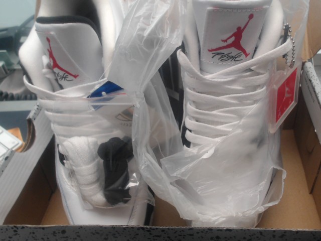 Nike jordan blanc neuf