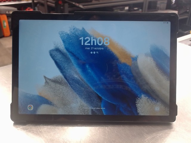 Galaxy tab a8 32gb + case
