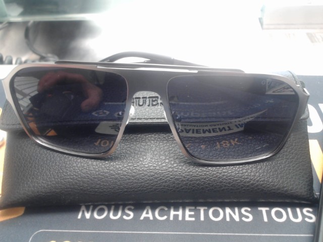 Lunettes guess
