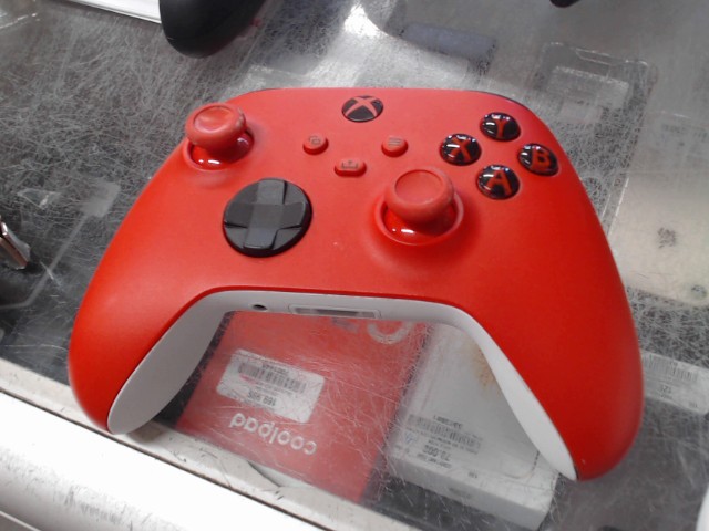 Manette de xbox one rouge