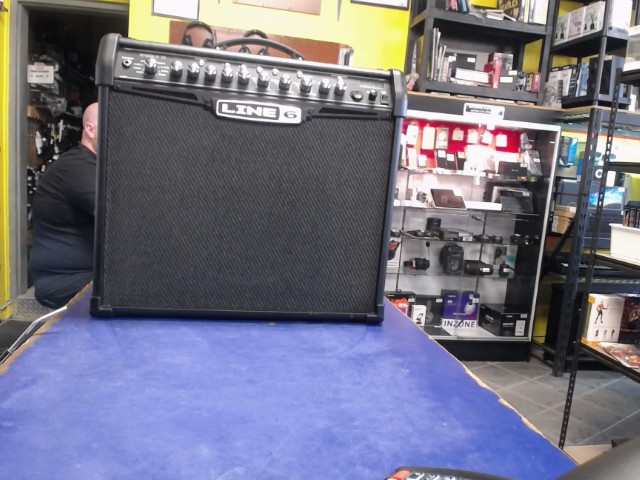 Amplificateur de guitare 75 watts