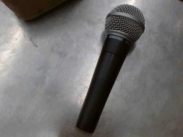 Shure sm58 microphone