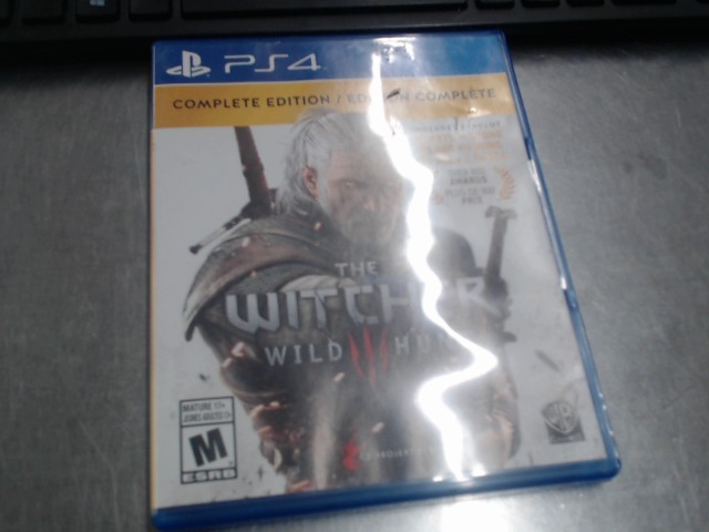 Jeux ps4 the witcher wild hunt