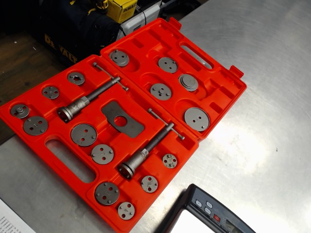 Brake caliper wind back tool 18pcs
