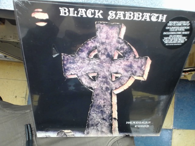 Headless cross vinyl sealed
