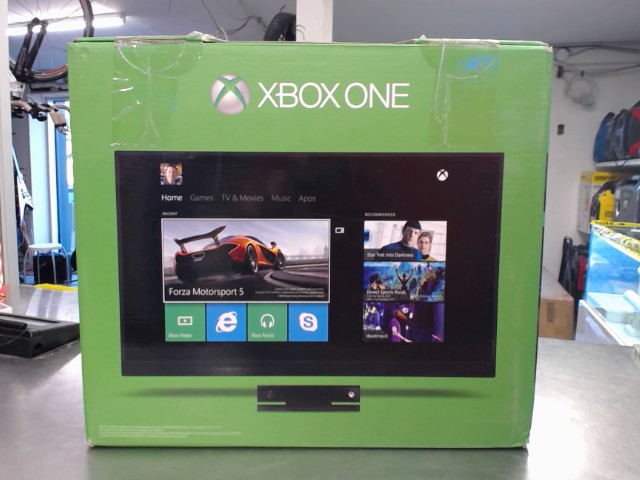 Xbox one first gen + fils en boite +jeu
