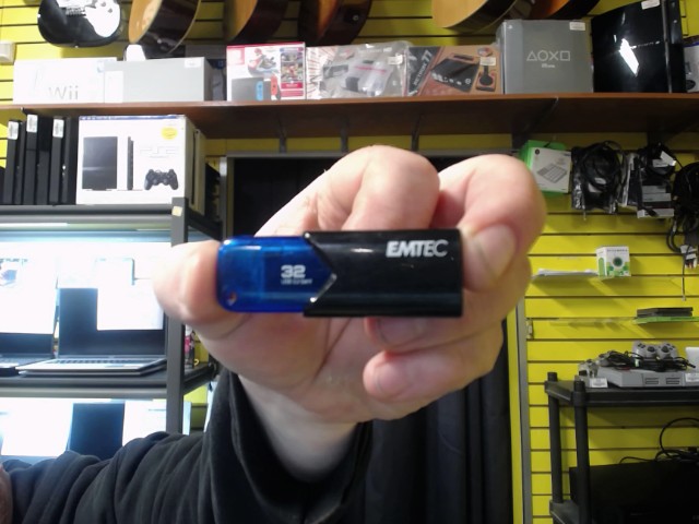Cle usb 32go
