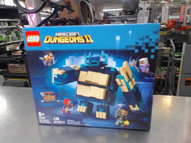 Minecraft dungeons ii lego twisted warde