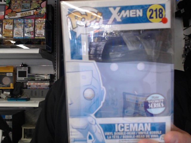 Figurine pop 218 iceman x-men specialty