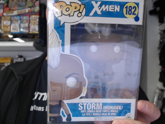 Figurine pop 182 storm (mohawk)
