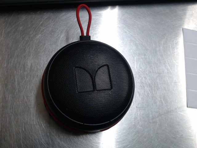 Speaker monster puck