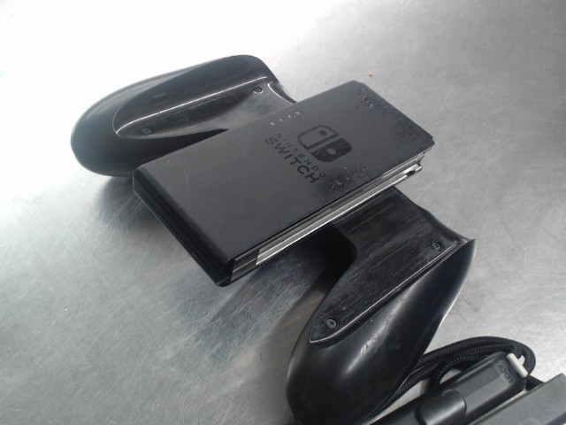 Accecoir switch pour manette