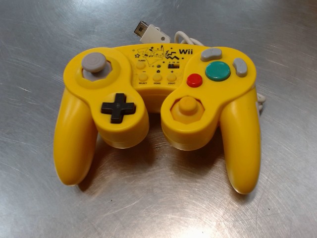 Manette jaune pikachu wii style gamecube