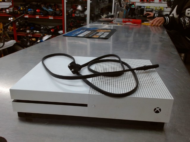 Xbox one s sans manette