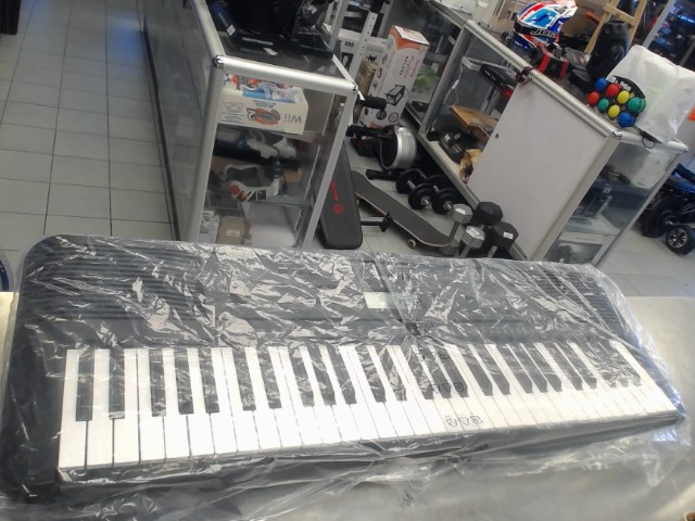 Portable piano 61keys