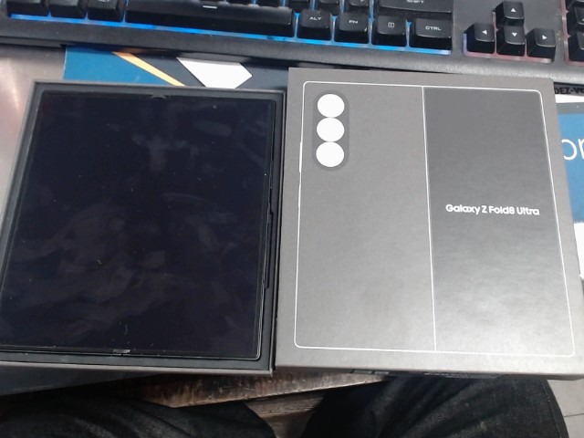 Smartphone 256gb storage in box