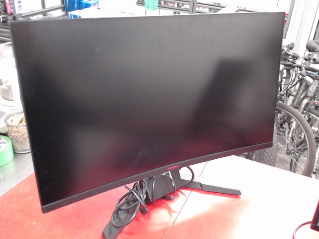 Moniteur gaming