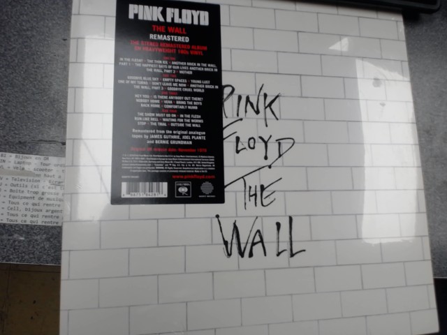 The wall vinyl new