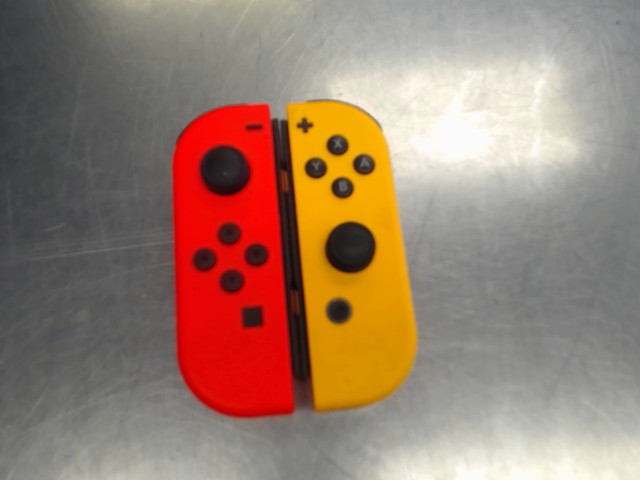 Joycon switch rouge/orange