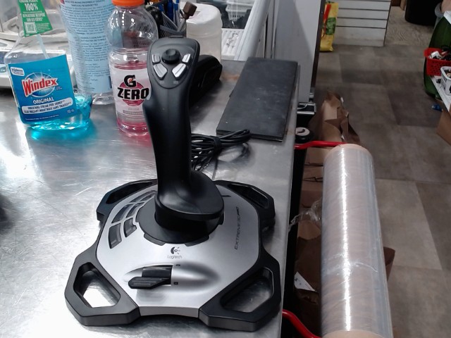 Joystick a fil usb