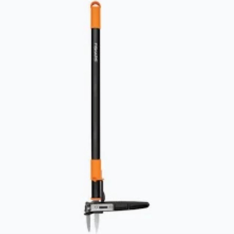 Baton pour arracher herbe