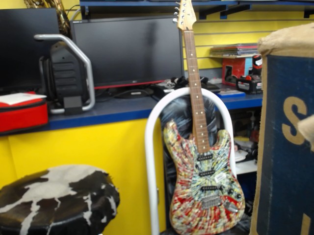 Fender splatter strat drop dkr mex 2003