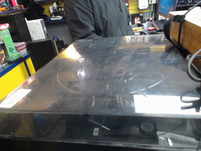 Table tournante avec eguille tester