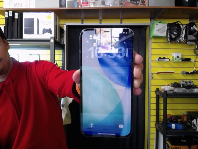 Iphone 12 pro max 256go pile 80%