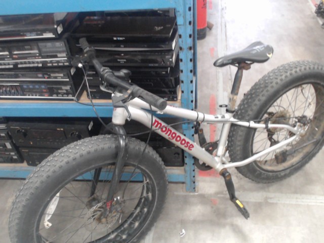 Velo montagne(fat bike)