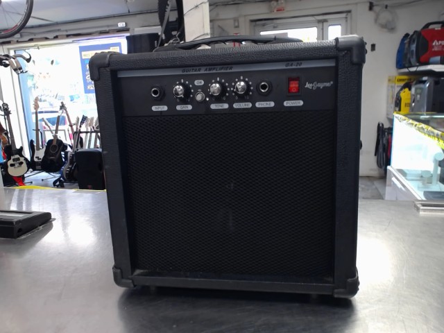 Petite amplificateur avec fils